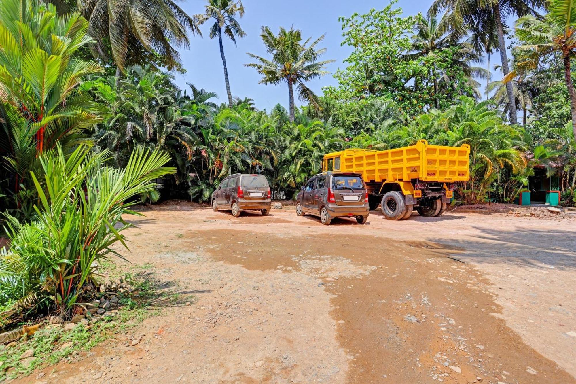 Super Collection O Pallava Rajadhani Thiruvananthapuram Eksteriør billede